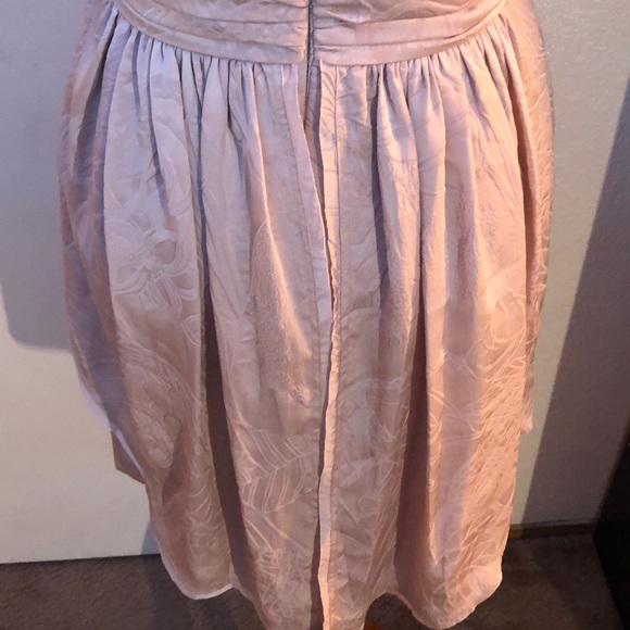 bcbg cream dress 🤩 - Picture 5 of 6